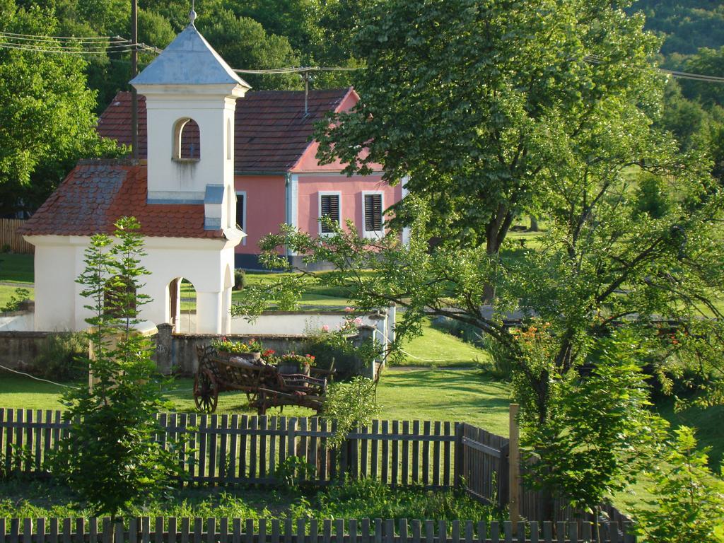 Country House Tunjina Kuca Stara Kapela Guest House Pavlovci Cameră foto
