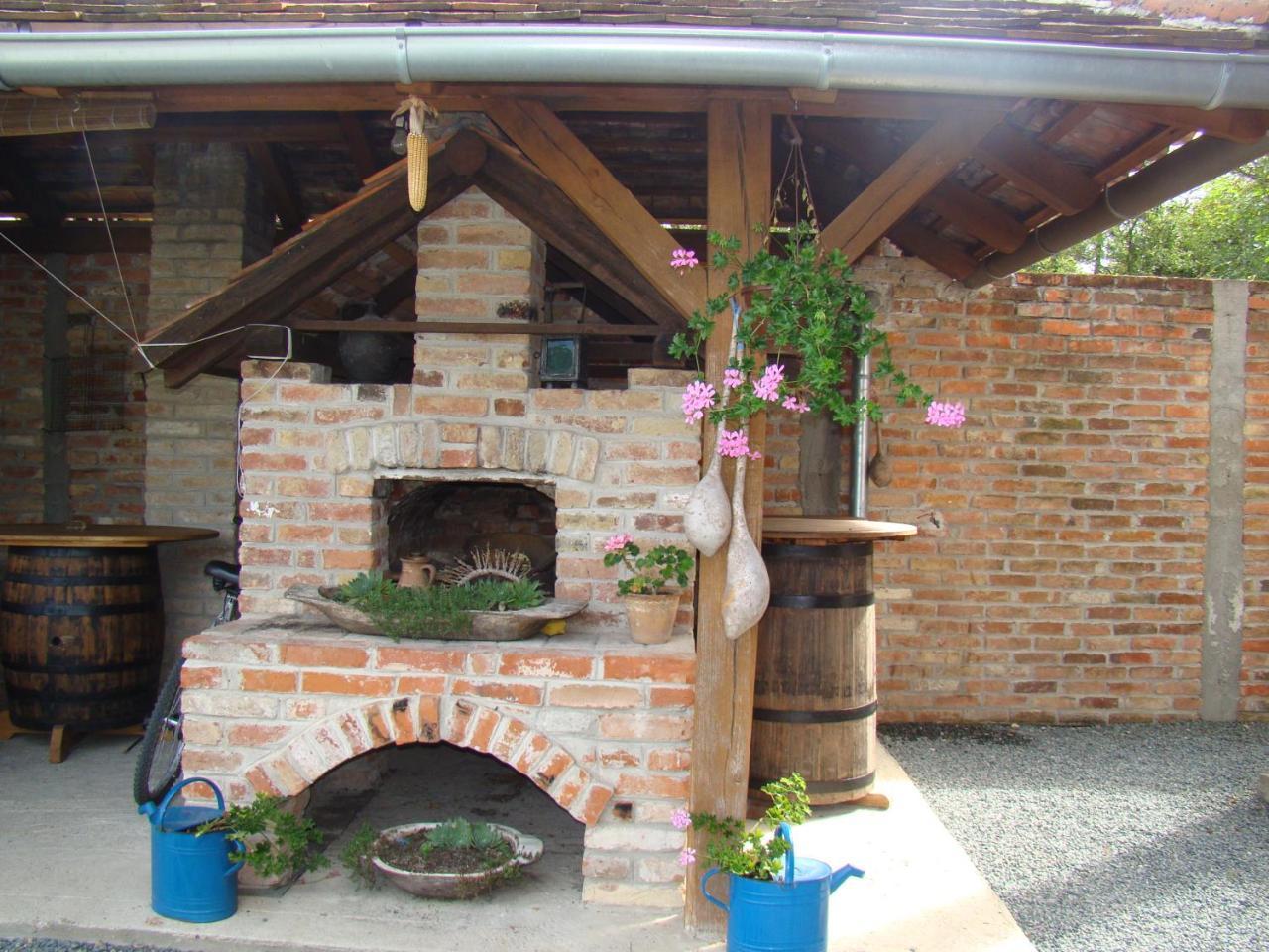 Country House Tunjina Kuca Stara Kapela Guest House Pavlovci Exterior foto