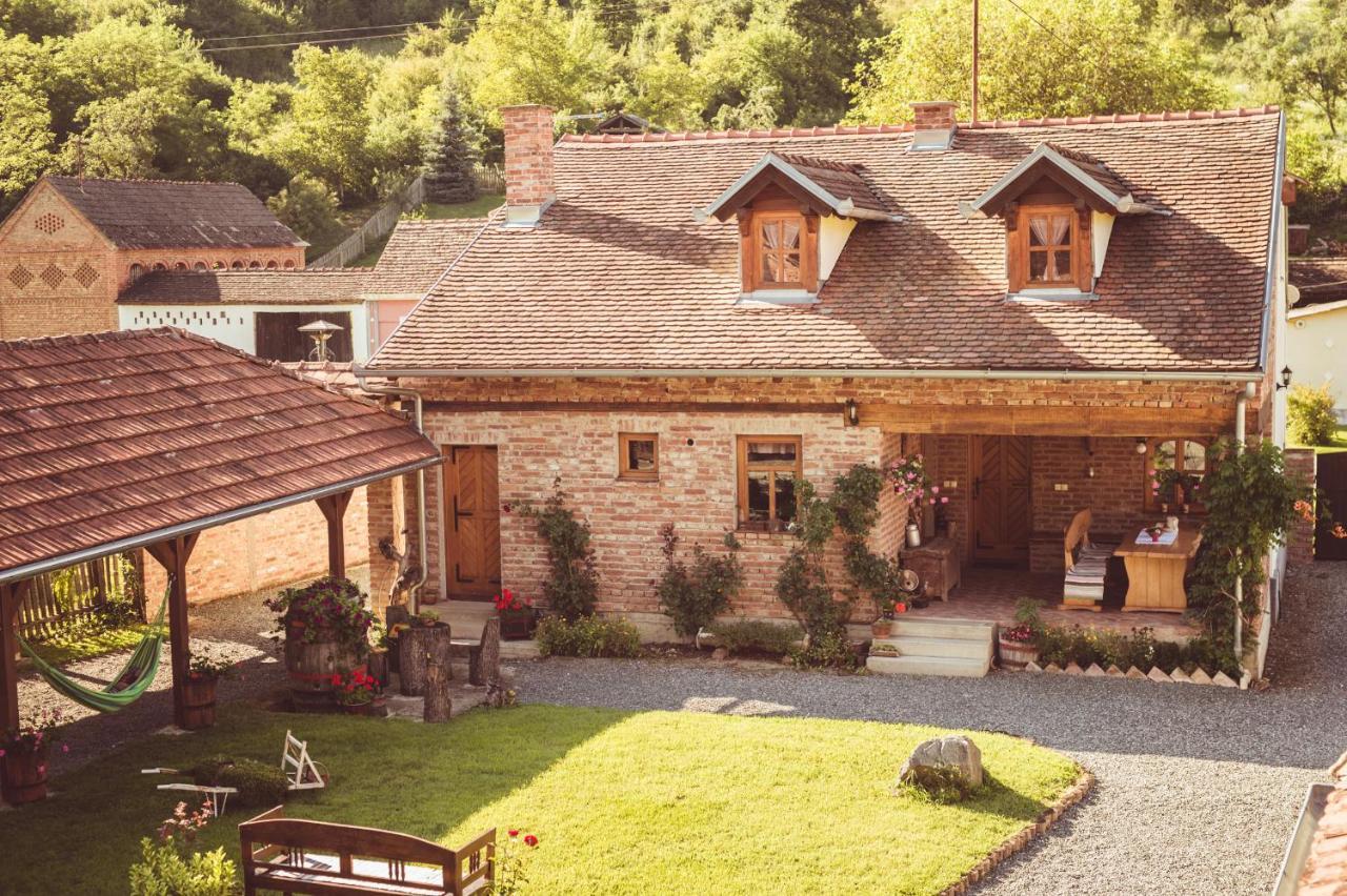 Country House Tunjina Kuca Stara Kapela Guest House Pavlovci Exterior foto